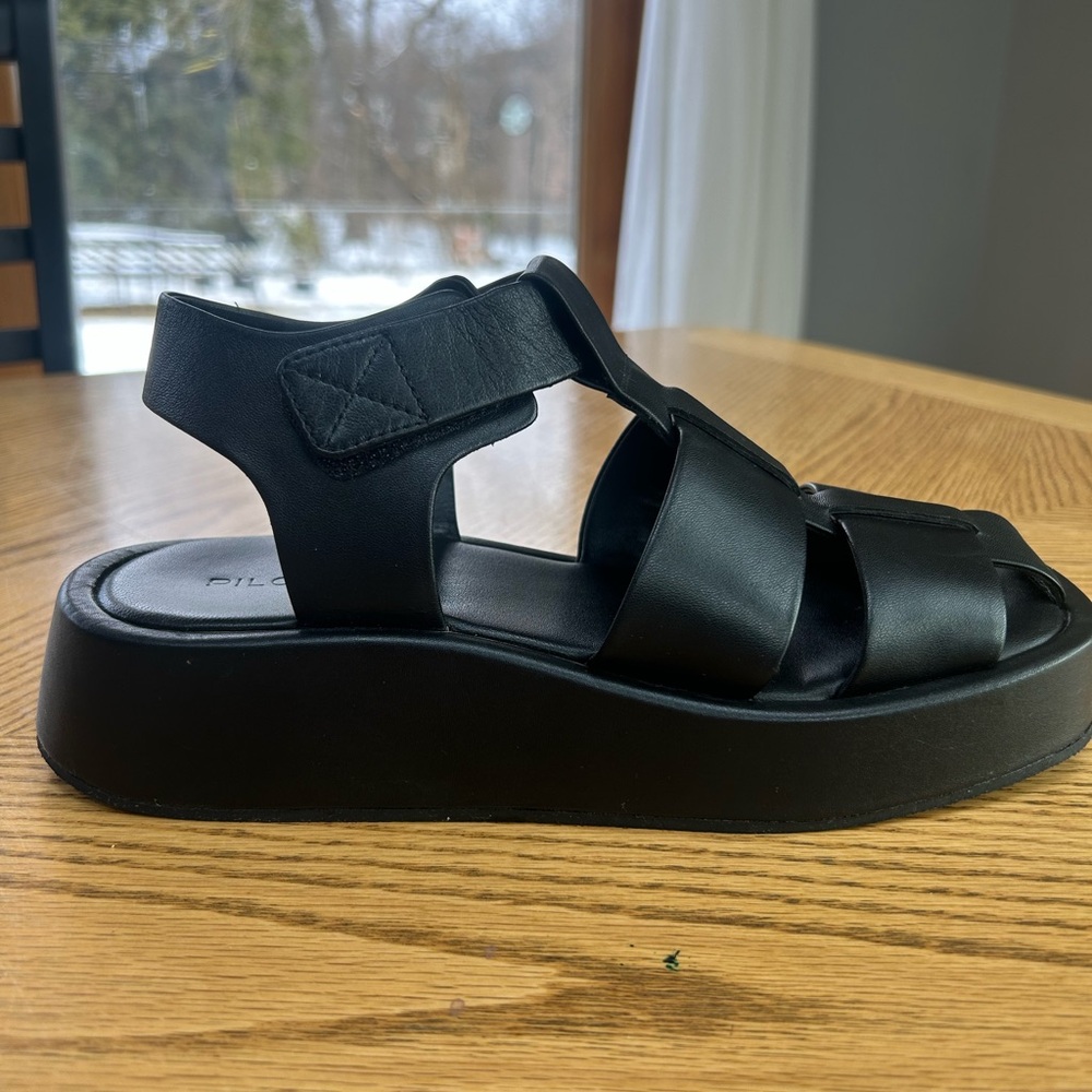 Pilcro Anthropologie Black Fisherman Platform Sandals
